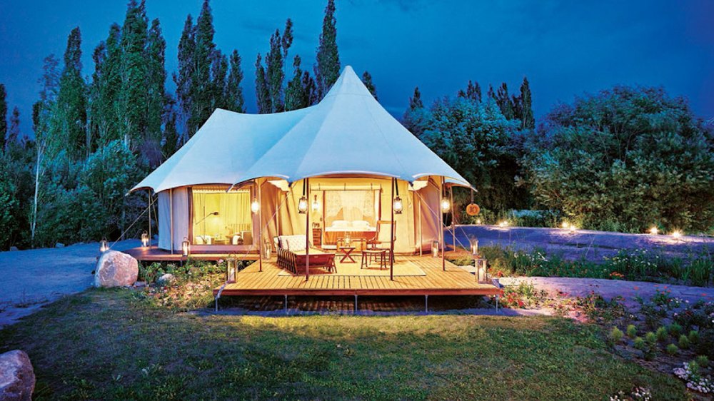 glamping tent